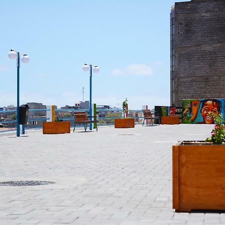 Fully Equipped 3-Bedroom Apt In Downtown Praia Dış mekan fotoğraf